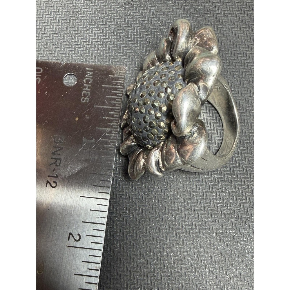 Vintage 925 Thai Sterling Silver Marcasite Flower Statement Ring 12.1g - Picture 6 of 6